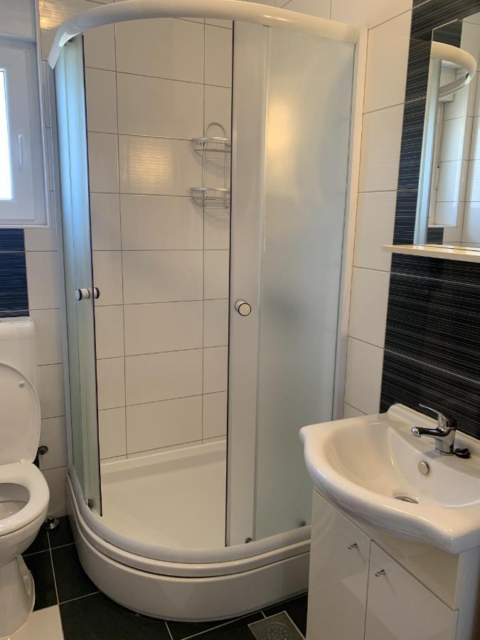 Apartmani Paula Vodice Luaran gambar